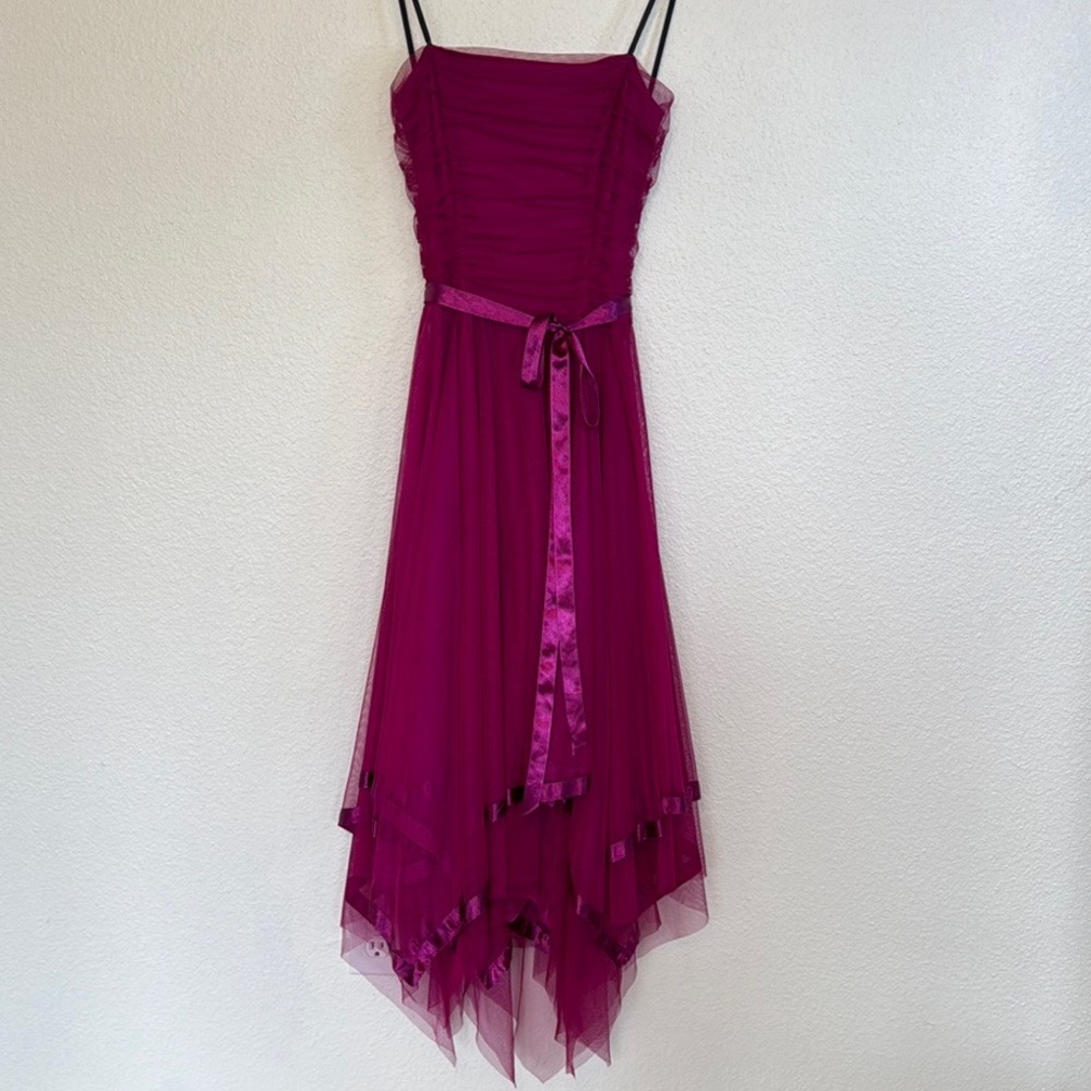 B. Smart Magenta Prom Dress